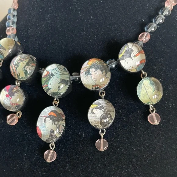 Geisha art bubble necklace - Picture 6 of 6